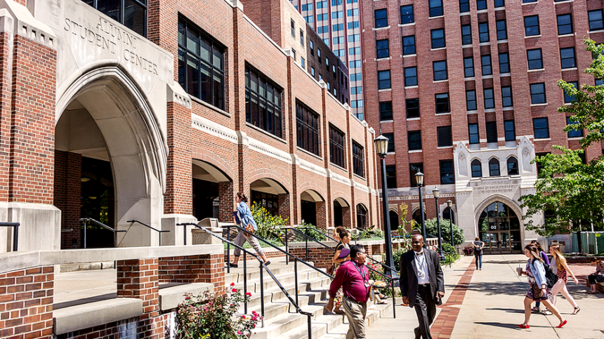 Chicago Public Schools will now allow Bible college students into its teaching program, after lawsuit