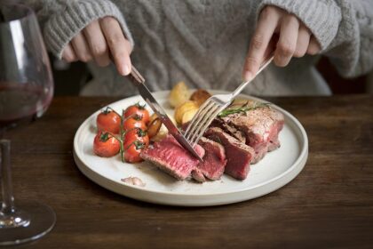 GLP-1 drugs and low-carb diets leave Americans short on fiber as protein craze grows, experts warn