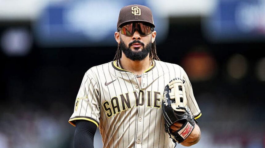 Fernando Tatis Jr. ripped for embarrassing fielding blunder that led to "little league grand slam"