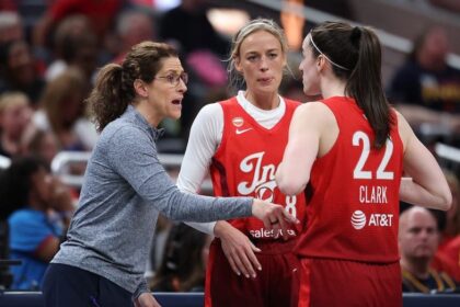 Sophie Cunningham, Caitlin Clark respond to Fever coach Stephanie White's pregame rant