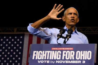 Obama compares Trump's White House renovations to 'Saddam Hussein opening a Cheesecake Factory' at Ohio rally