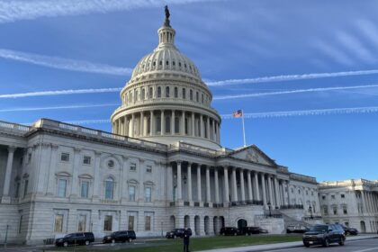 SCHOEN, COOPERMAN: Democrats could be riding a midterm wave. These numbers should terrify the GOP