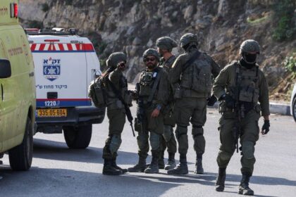 Two suspected gunmen killed after shooting wounds 5 Israelis in West Bank