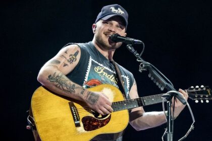 Zach Bryan admits he drank '15 beers a day' as part of 'perfect routine' before quitting alcohol